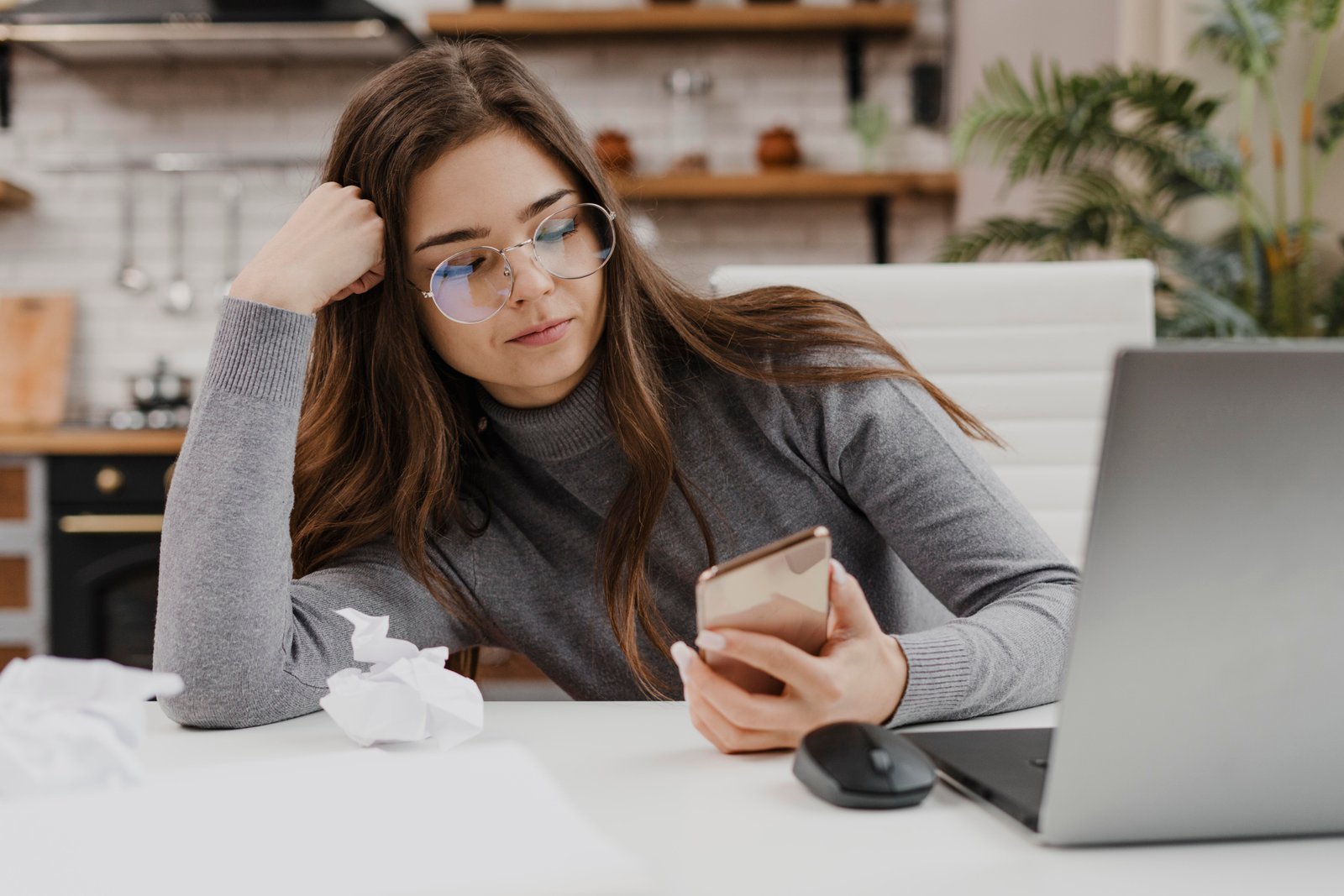 Procrastinação e uso excessivo de redes sociais: por que é tão difícil interromper esse ciclo?